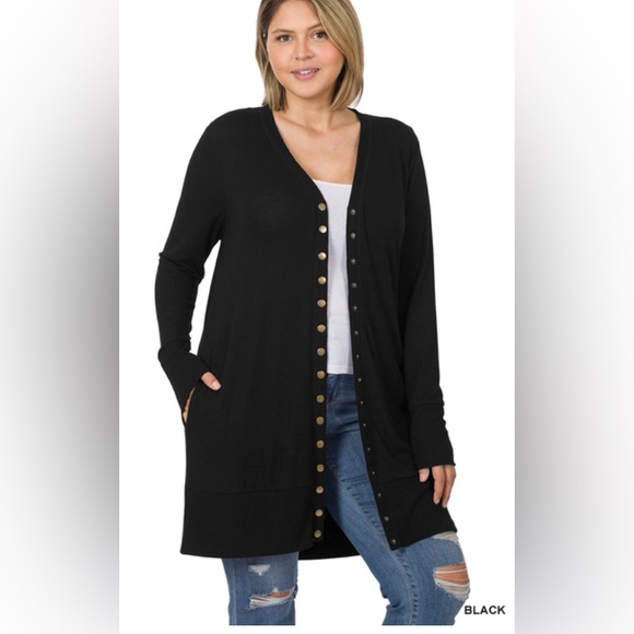 NWT ZENANA PLUS THIGH-LENGTH SNAP BUTTON SWEATER CARDIGAN - Picture 2 of 5